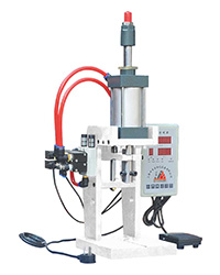 C型多工位氣動壓力機JBS-125C